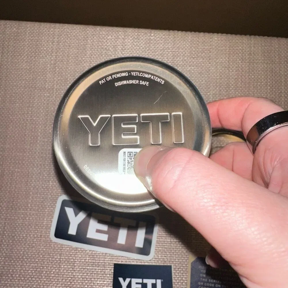 Yeti Rambler 20oz Magslider Cup - Low Country Peach Authentic NWT